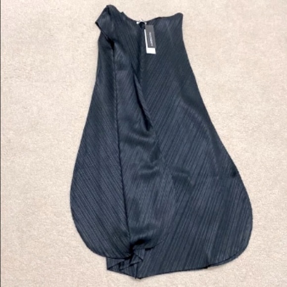 HUAZHIZHEYI Women's Black Vase Shape Dress w Sophisticated Pleats Size S - Picture 5 of 8